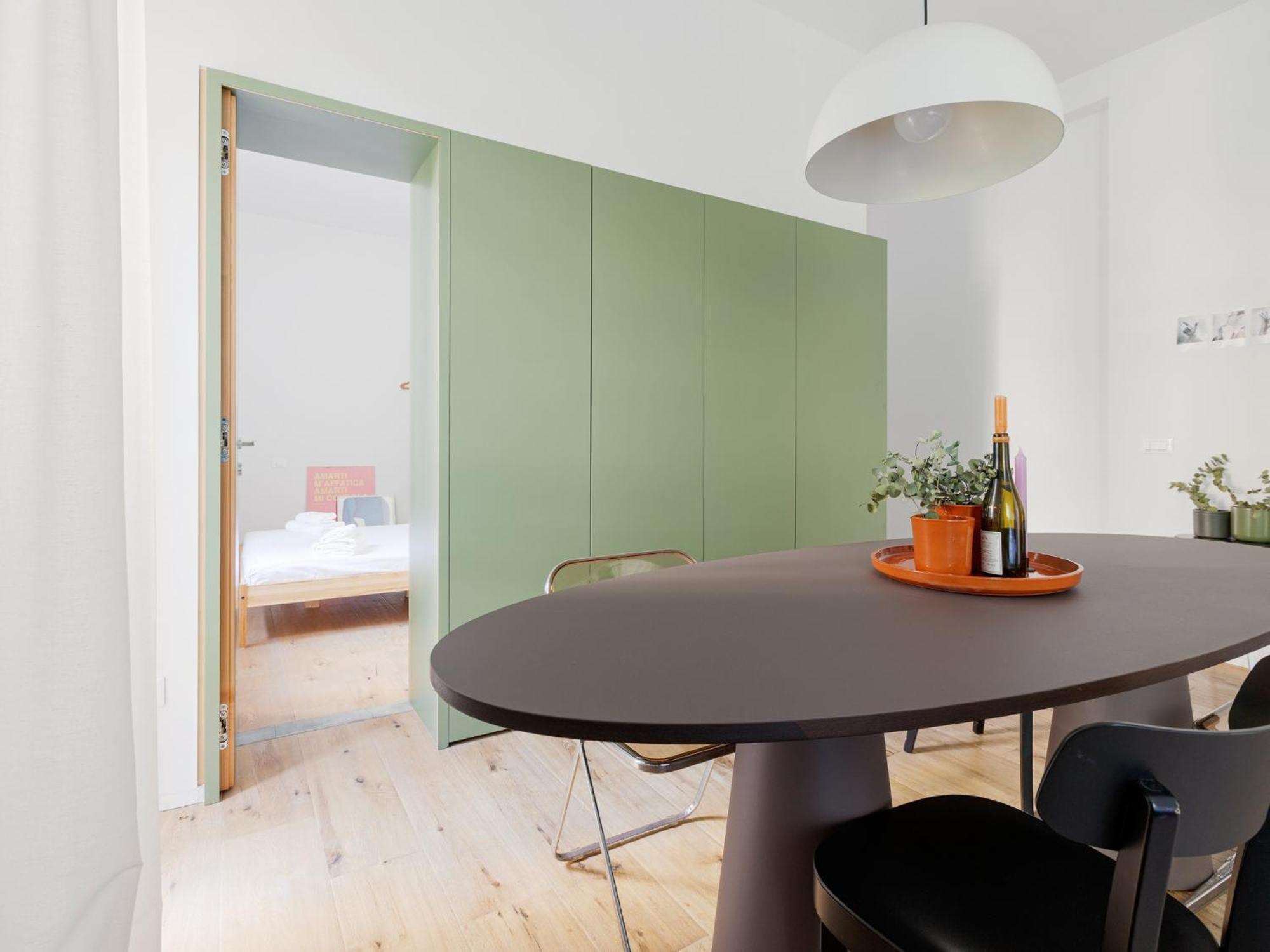 Abbiategrasso M2 With Balconies Appartement